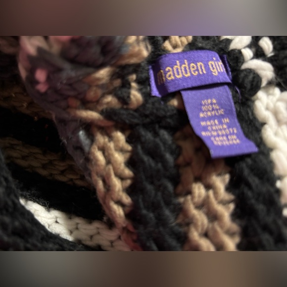 Madden Girl Black and Brown Knit Infinity Scarf - Picture 2 of 6